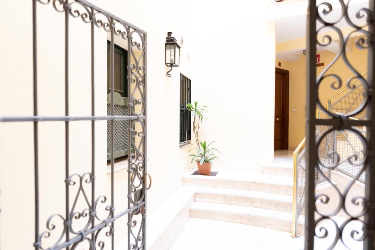 דירות סביליה Tourist House Casa Pilatos מראה חיצוני תמונה